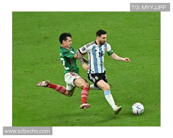 领取踢足球明星照片的独特机会让你与偶像亲密接触